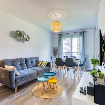 Confort - Parking Prive Gratuit Apartament